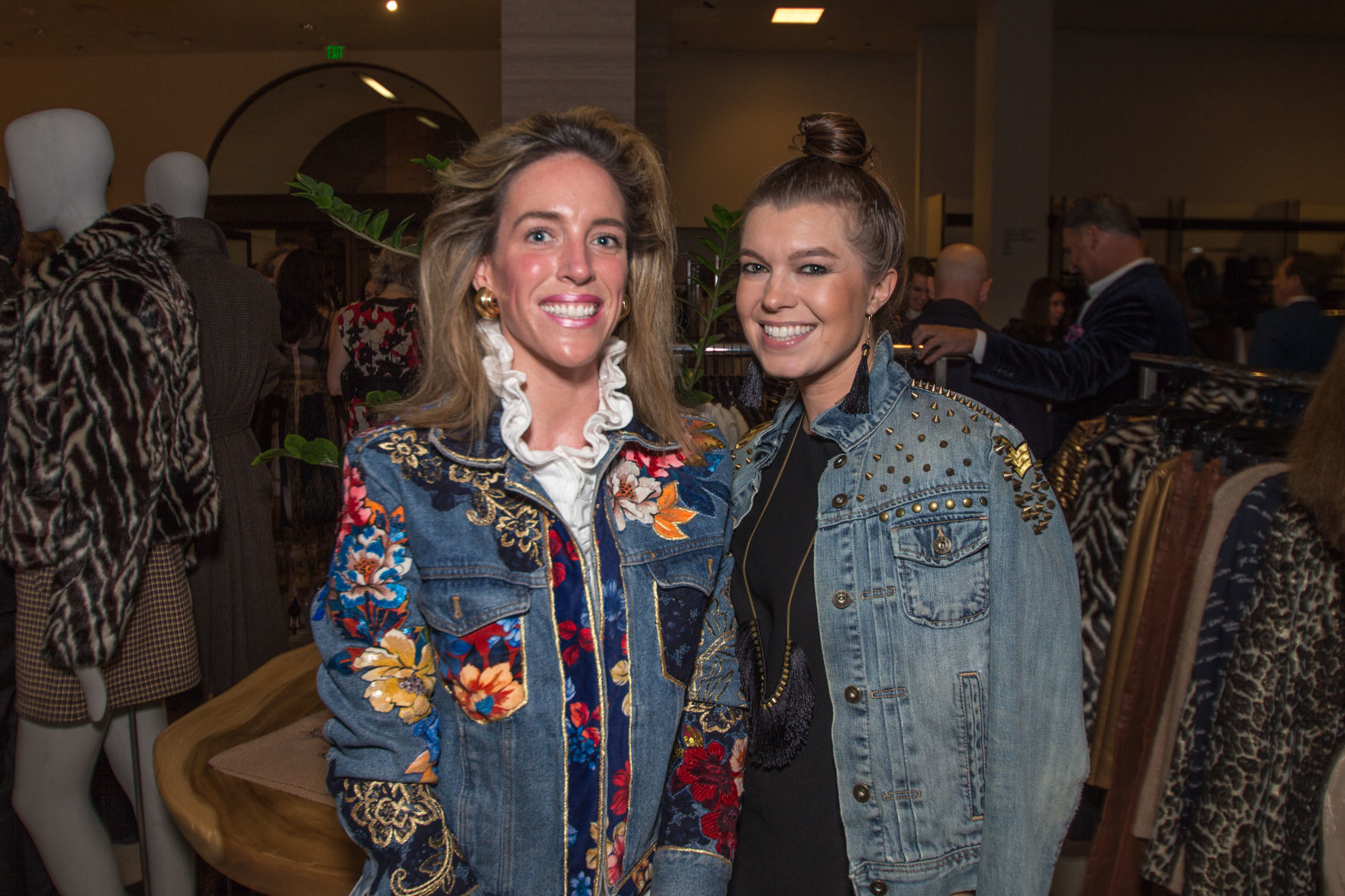 10192019fashionfundgala28.jpg